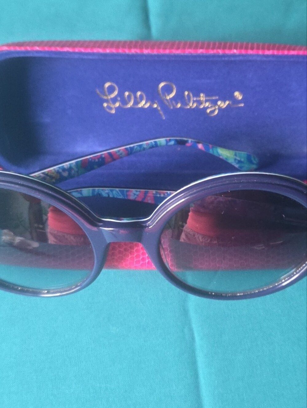 Lilly Pulitzer Purple/blue Round Sunglasses With Original Case